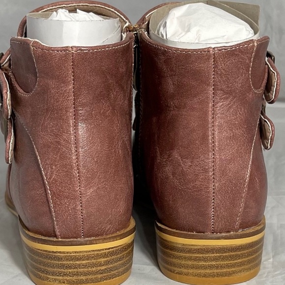 Women’s Size 6.5 NIB Ankle Boots Mauve Booties Beast Fashion - Picture 7 of 10